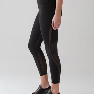 RARE Lululemon Revitalize Tight Black Mesh Shine Dot Size 6